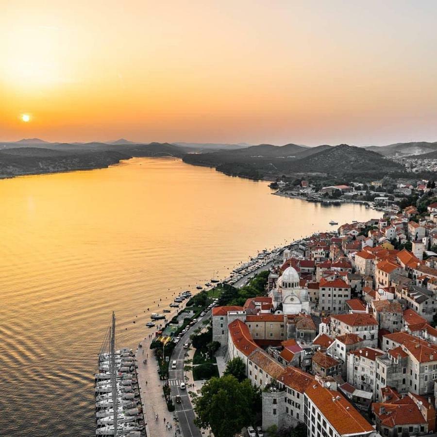 Apartmani Nina Šibenik Екстериор снимка