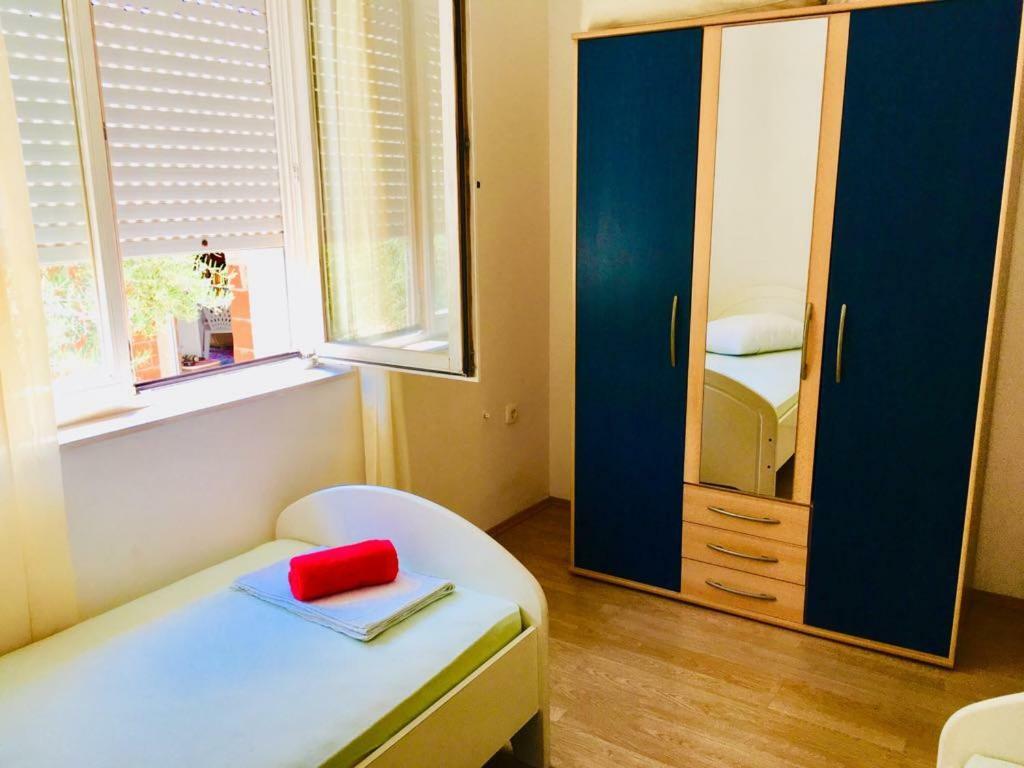 Apartmani Nina Šibenik Екстериор снимка