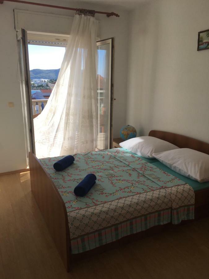 Apartmani Nina Šibenik Екстериор снимка