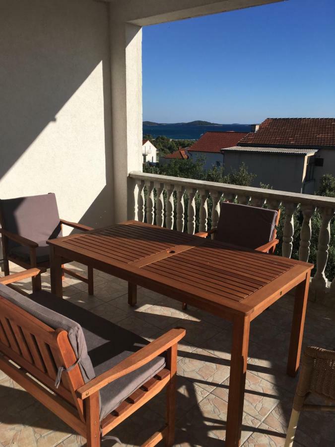 Apartmani Nina Šibenik Екстериор снимка