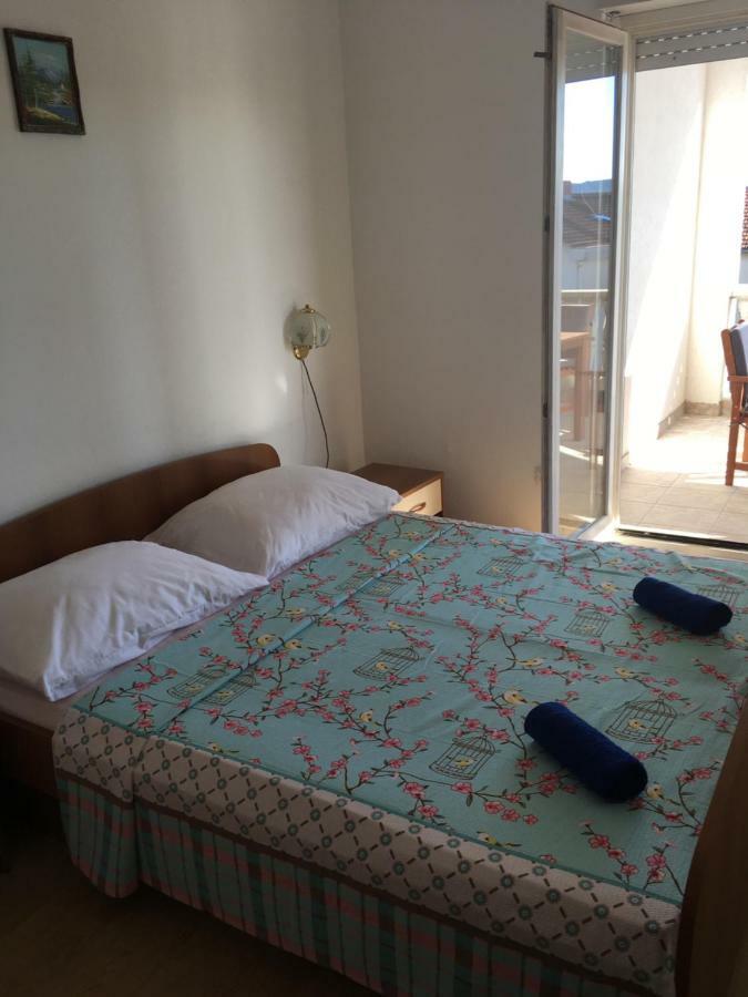 Apartmani Nina Šibenik Екстериор снимка